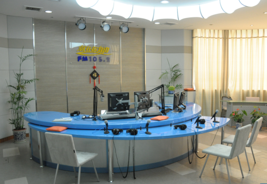 淺談新媒體中微信公眾號在電臺中如何為節(jié)目服務(wù)中挖掘出商業(yè)價值