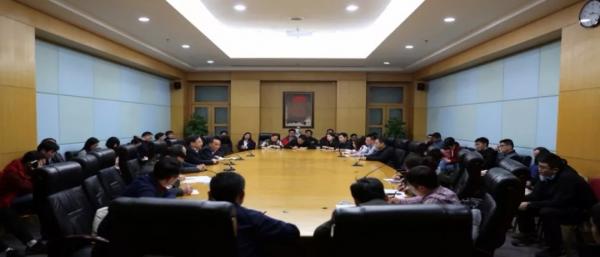 湖北廣電全臺一盤棋創(chuàng)新提升兩會(huì)報(bào)道吸引力