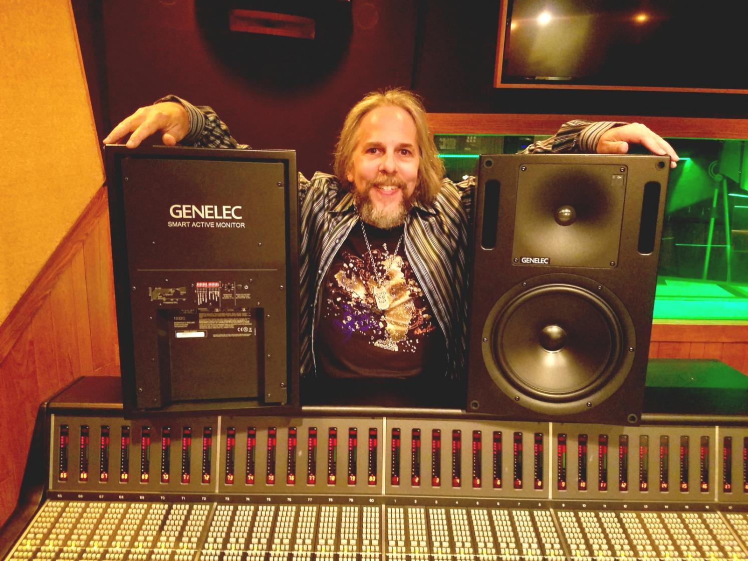 格萊美、艾美獎得主 David Reitzas 高度評價 Genelec 1032C