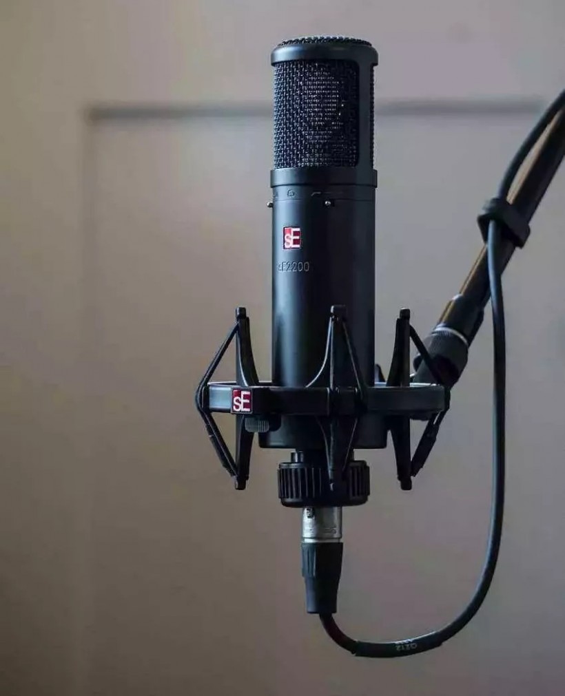 一支麥克風(fēng)，三種神奇音效，你說值不值——怡生好產(chǎn)品第八期告訴你，不存在的