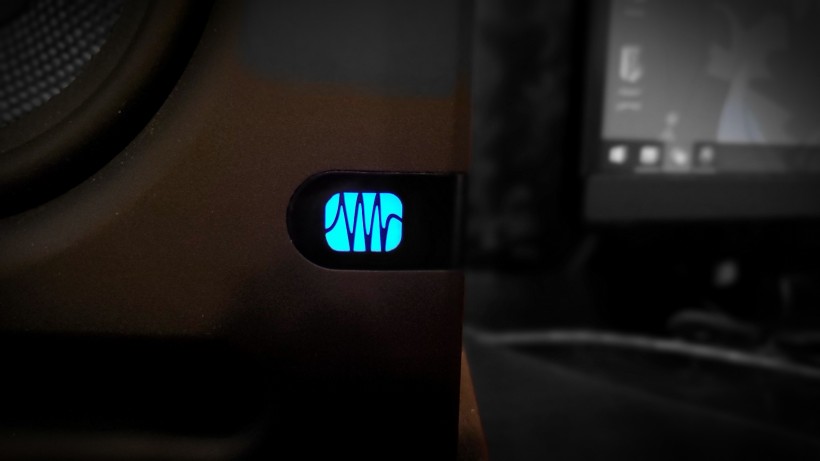 「監(jiān)聽之眼」正在盯著你:PreSonus ERIS E5 XT 超詳細(xì)評(píng)測(cè)