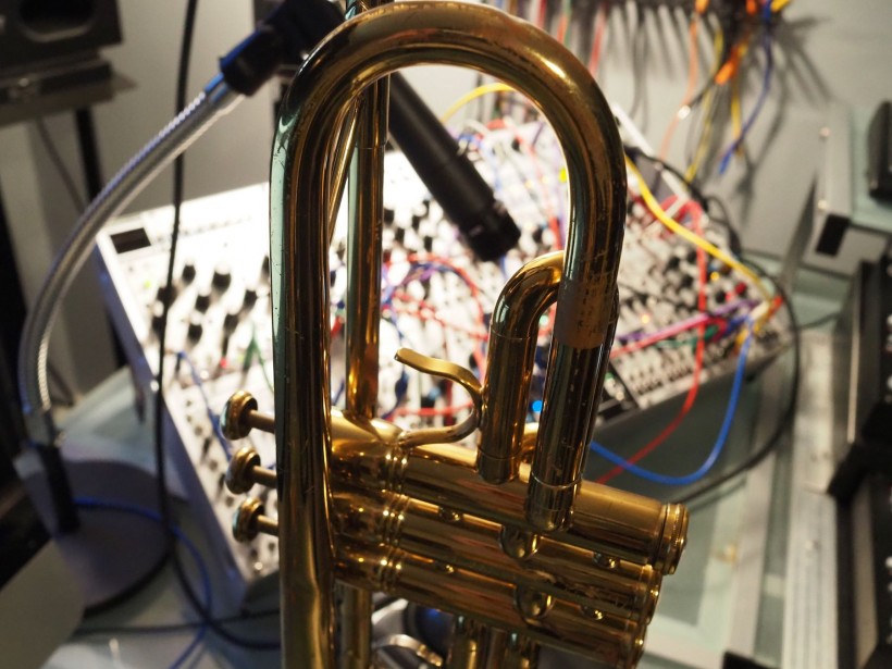 模塊合成器與外部設(shè)備連接使用小貼士