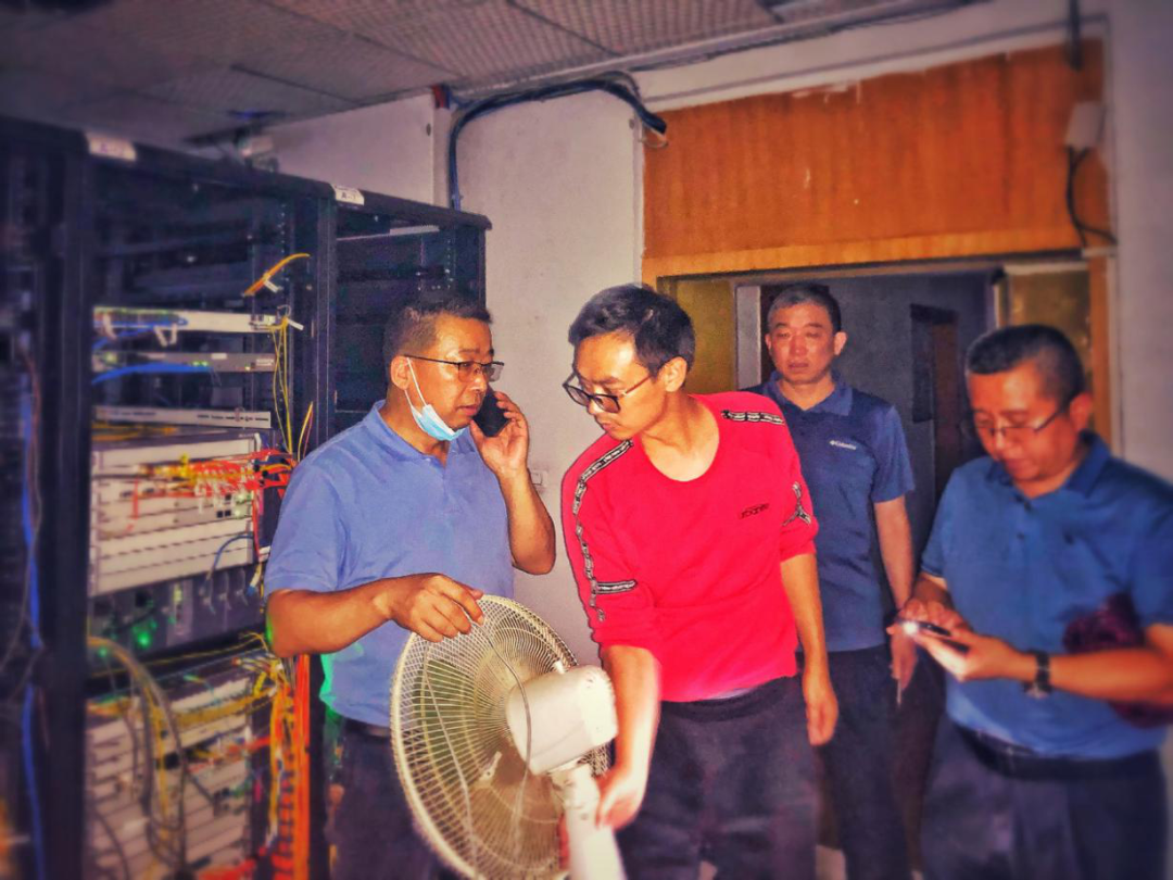 致敬！“乘風(fēng)破浪”的廣電人